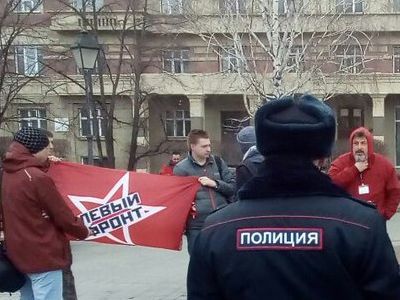 Пикет против врио губернатора. Фото: Сергей Богданов, Каспаров.Ru