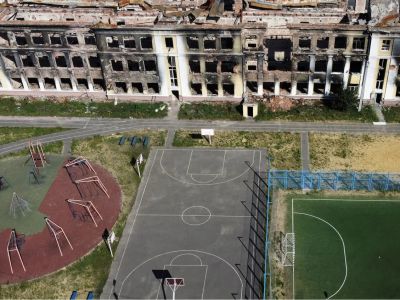 Харьковская школа №?134, уничтоженная российским ракетным ударом. Фото: Nacho Doce / Reuters